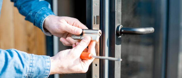Commercial Locksmith Bell Gardens