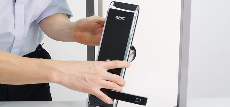 Digital Lock Installation Bell Gardens